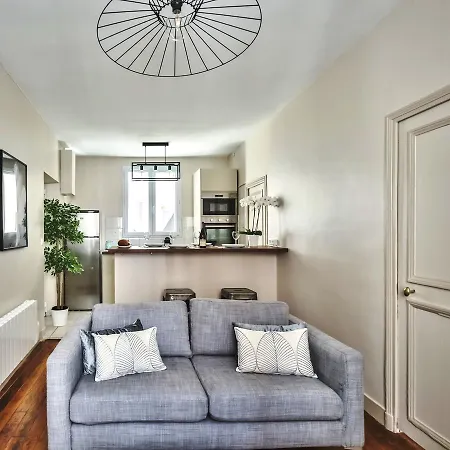 Corporate Porte De Versailles Apartment