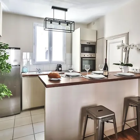 Corporate Porte De Versailles Apartment *